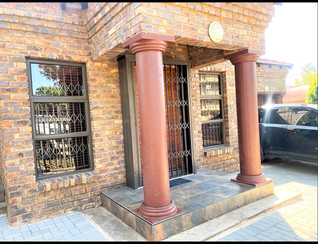 4 BEDROOM HOUSE SOLD IN SILVERTON